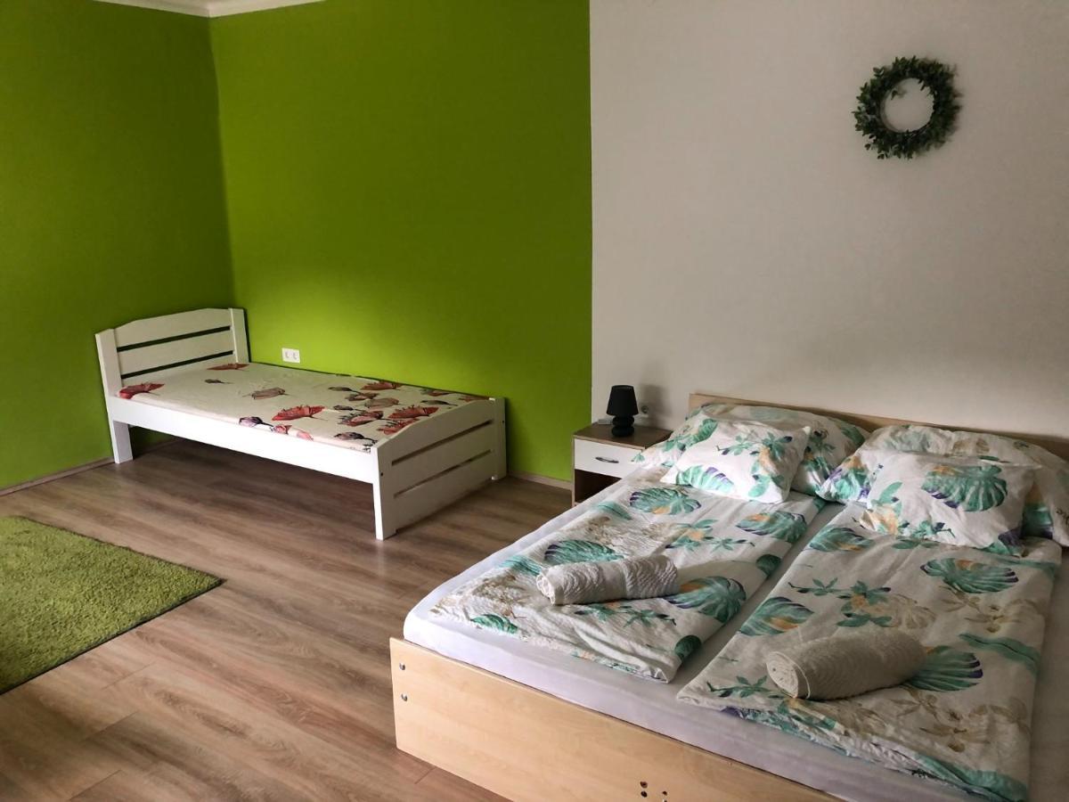 MakóNatalia Apartman公寓 外观 照片