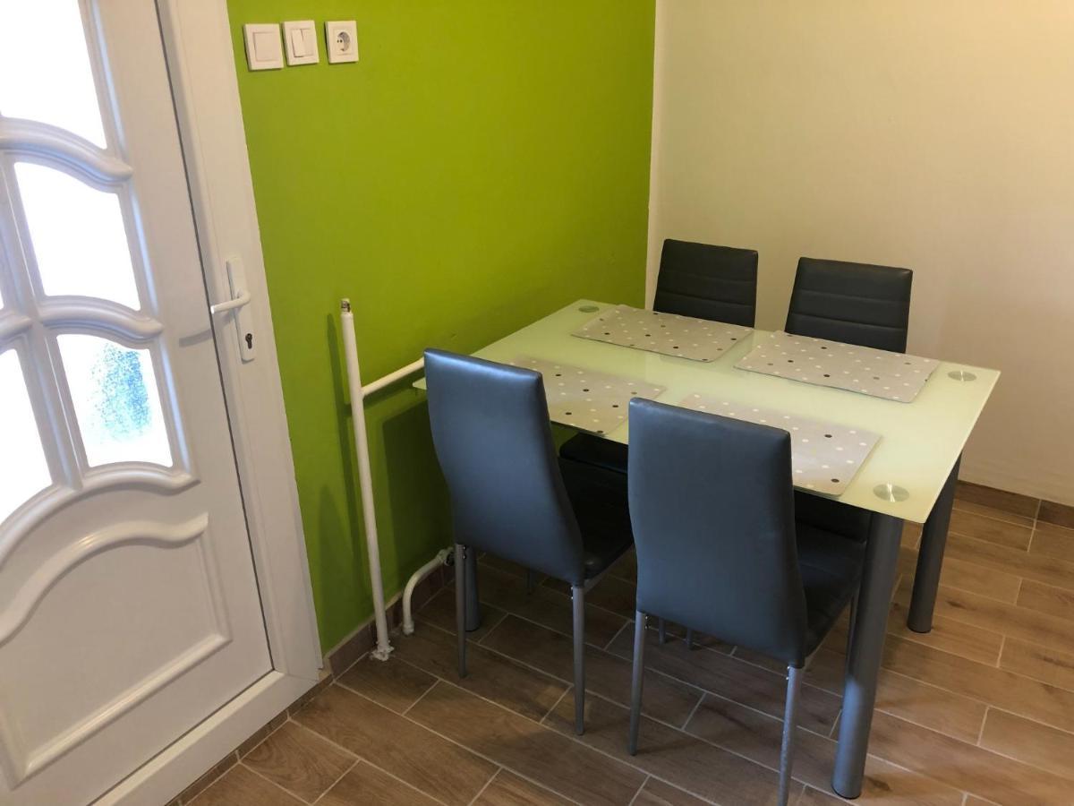 MakóNatalia Apartman公寓 外观 照片