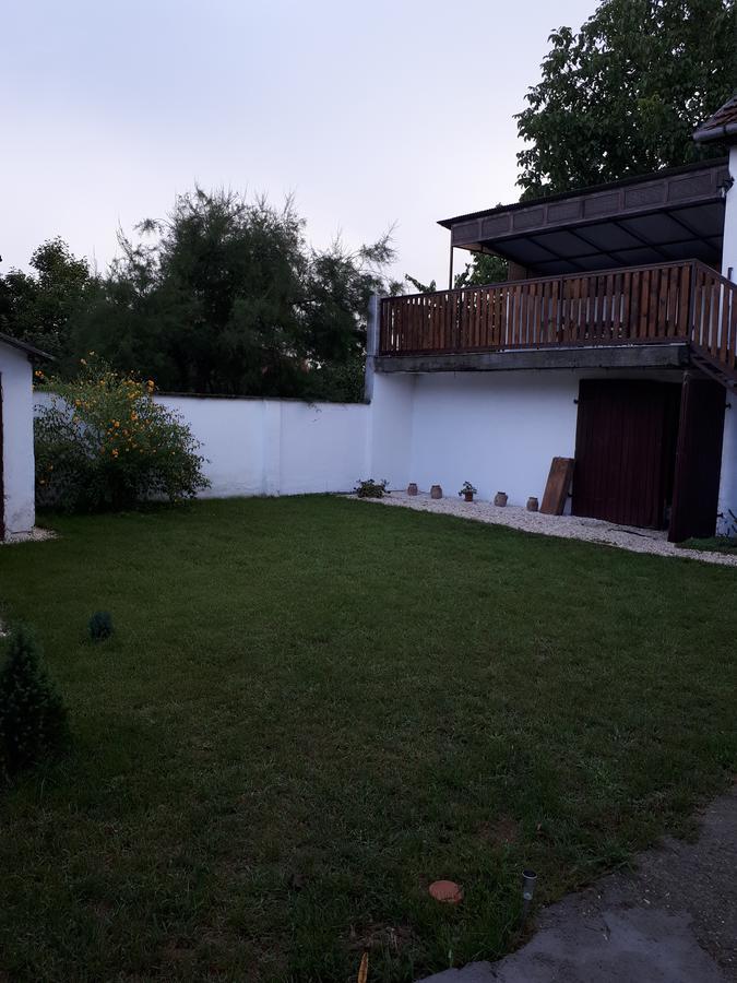 MakóNatalia Apartman公寓 外观 照片
